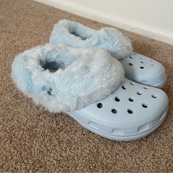 Baby Blue Mammoth Crocs - Picture 3 of 4